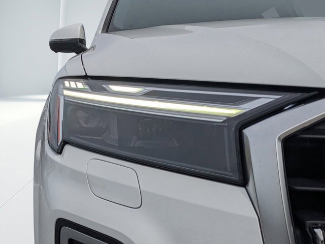 Used 2025 Audi Q7 3.0T Premium Plus image 9