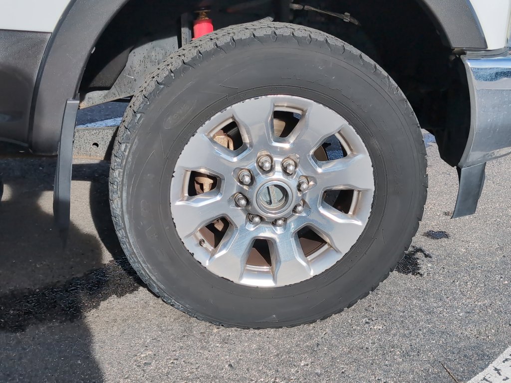 Used 2017 Ford F250 Lariat w/ Chrome Package image 34