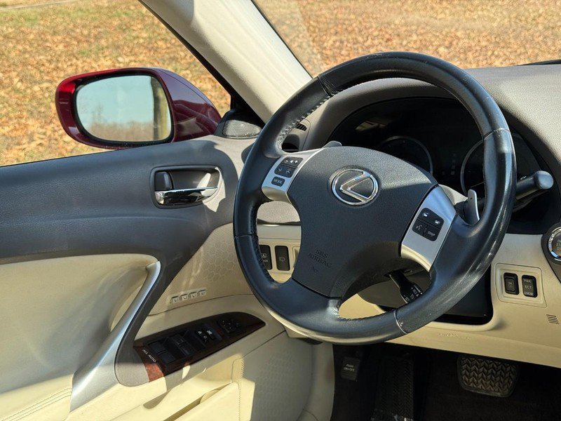 Used 2011 Lexus IS 350 AWD image 12