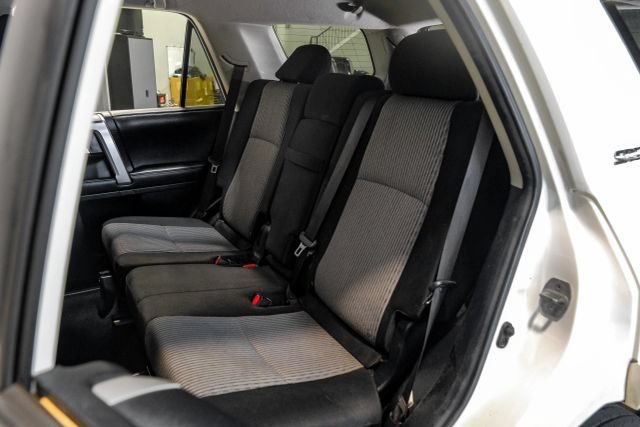 Used 2017 Toyota 4Runner SR5 RWD image 52