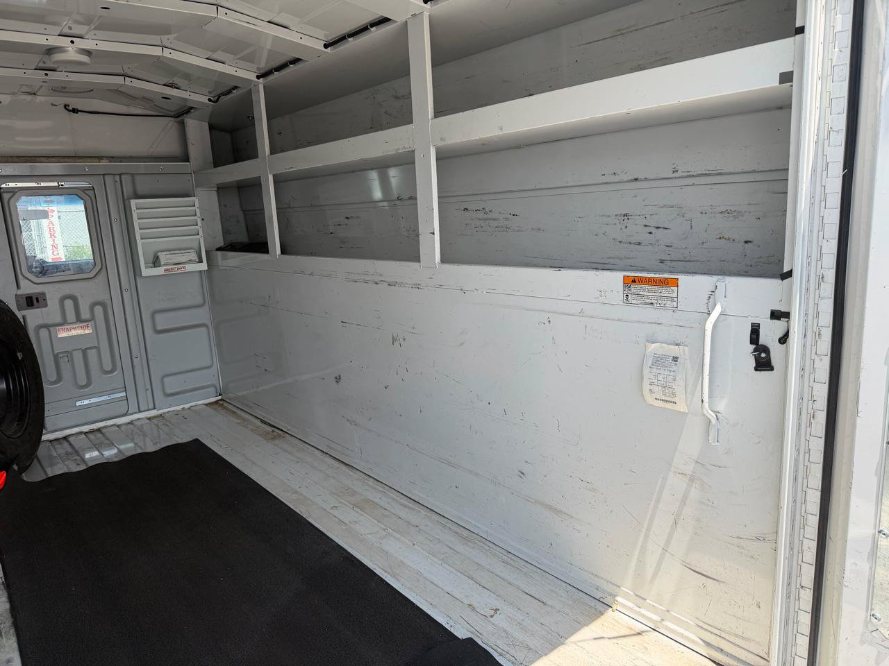 Used 2017 Ford E-350 and Econoline 350 Super Duty RWD image 13