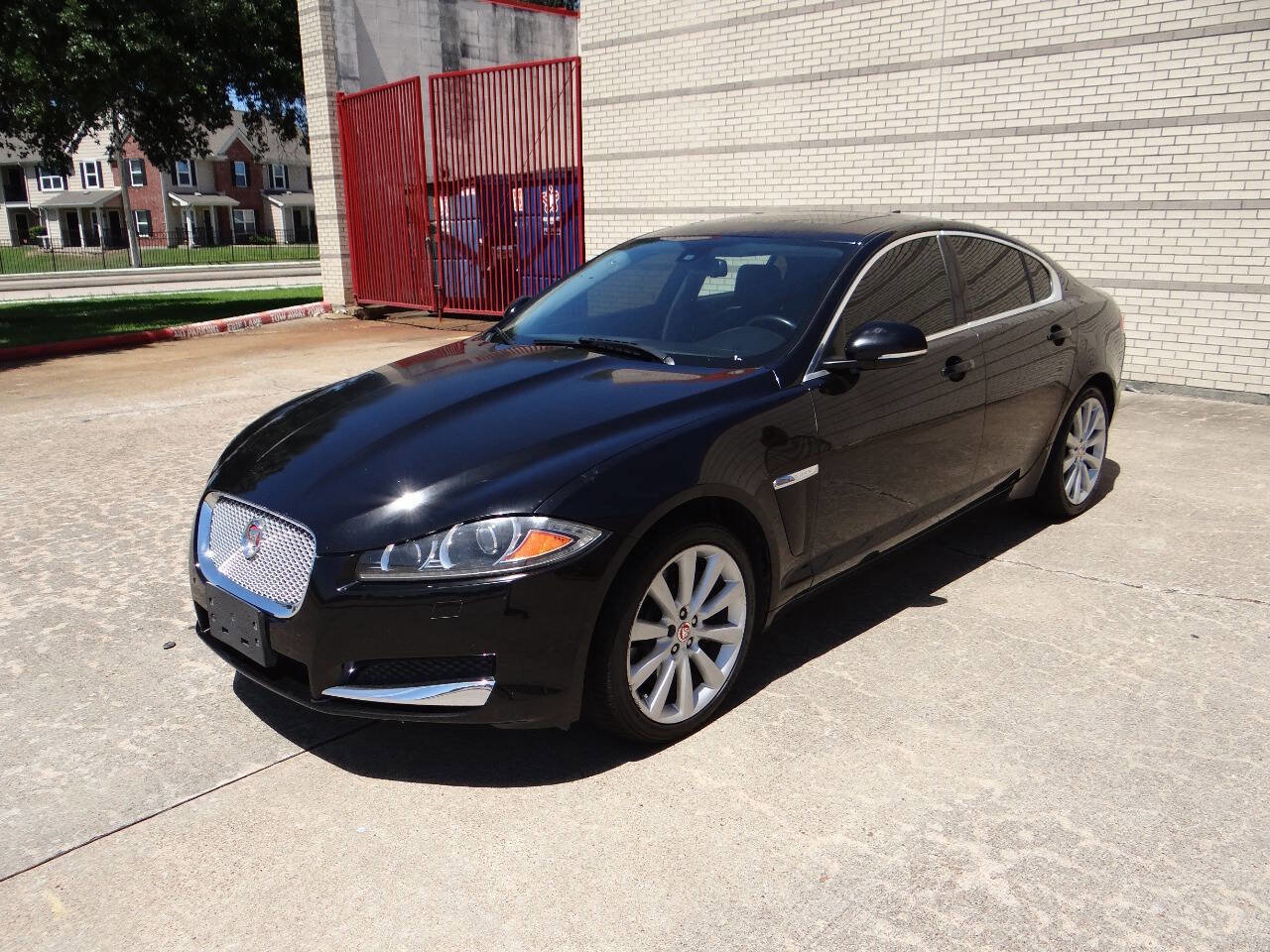 Used 2015 Jaguar XF Portfolio AWD/4WD image 8