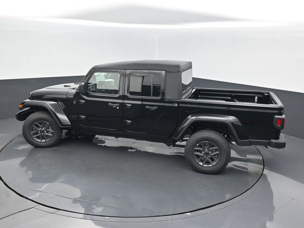 New 2025 Jeep Gladiator Sport image 20