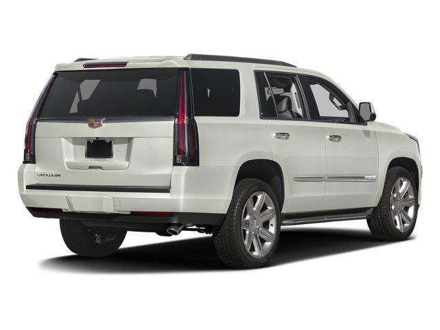 Used 2017 Cadillac Escalade Luxury AWD/4WD image 2