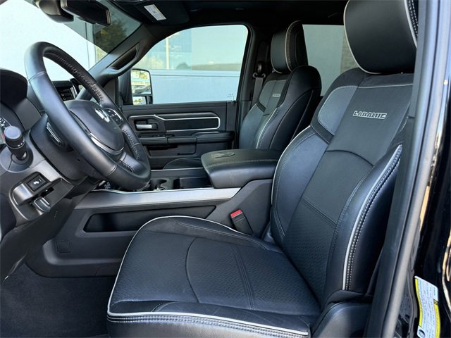 Used 2024 RAM 3500 Laramie w/ Night Edition image 20