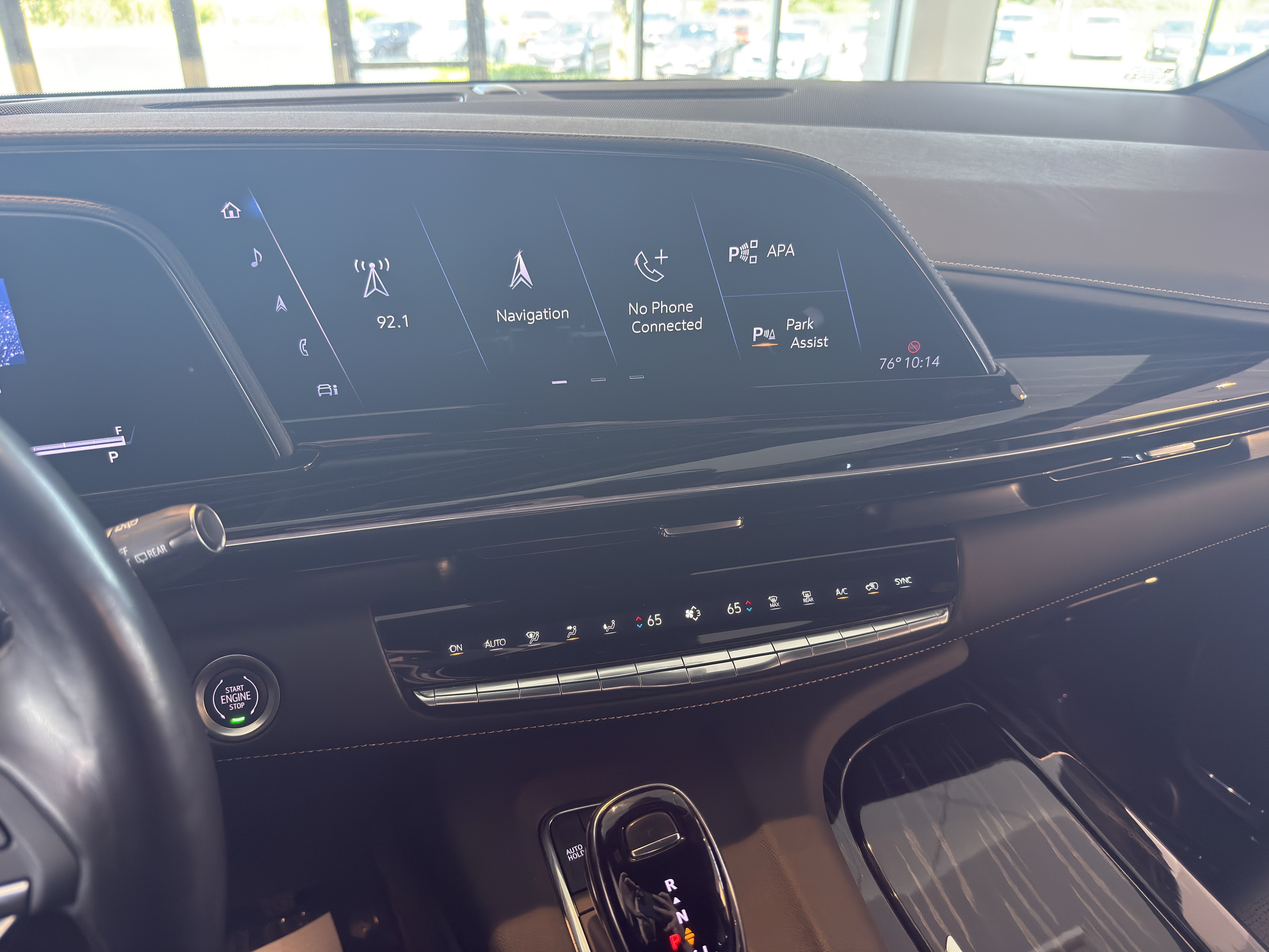 Certified 2022 Cadillac Escalade ESV Sport AWD/4WD image 12