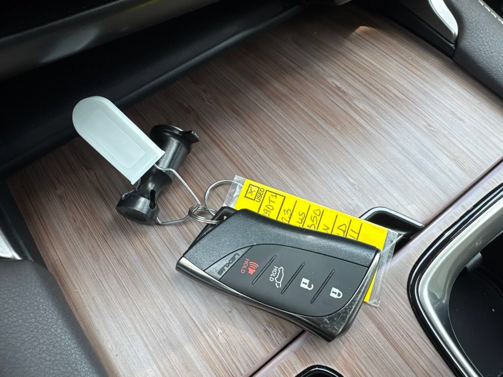 Used 2023 Lexus RX 350 Premium Plus w/ Accessory Package AWD/4WD image 20