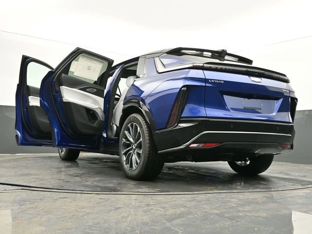 New 2025 Cadillac Lyriq Sport image 69