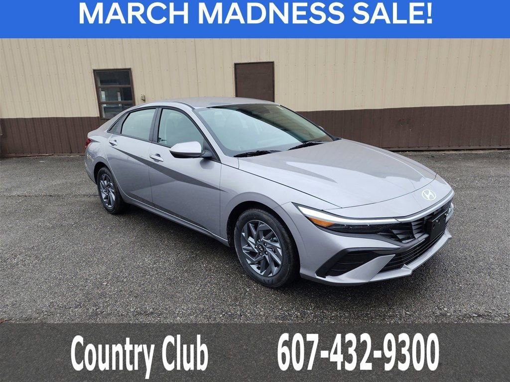 New 2025 Hyundai Elantra Blue