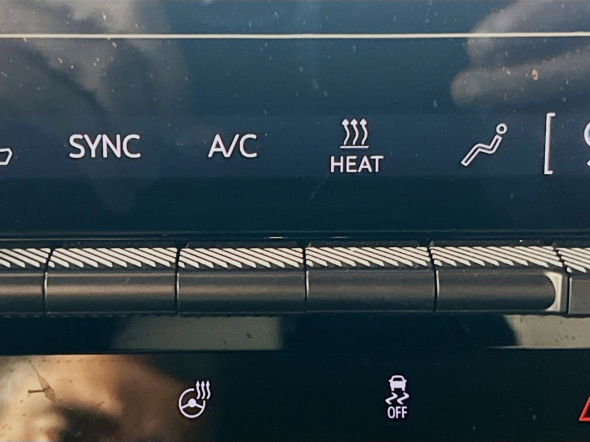 Used 2024 GMC Hummer EV 2X w/ LPO, Sport Package image 21