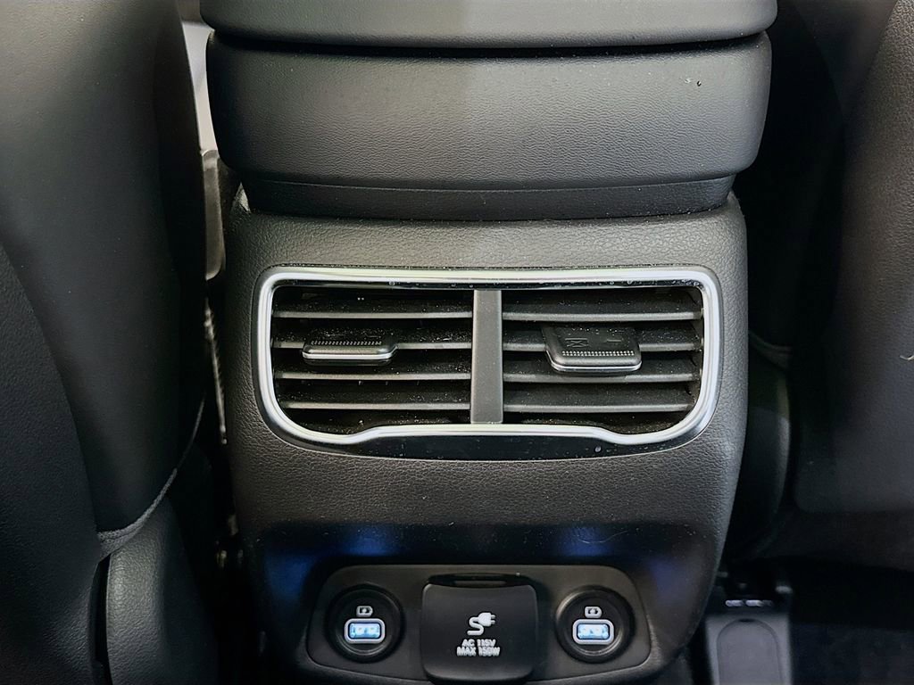 Used 2022 Hyundai Santa Fe Calligraphy image 27