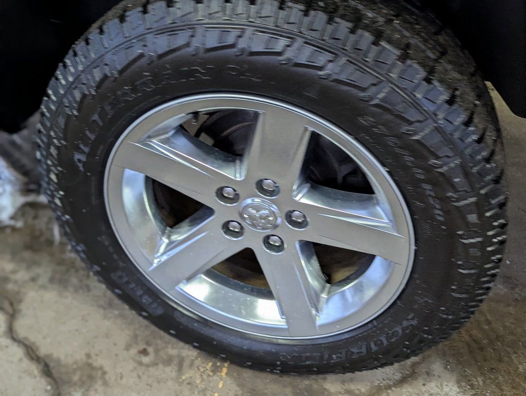 Used 2017 RAM 1500 Express w/ Express Value Package image 24