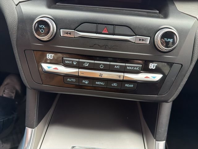 Certified 2020 Ford Explorer XLT w/ Equipment Group 202A image 32