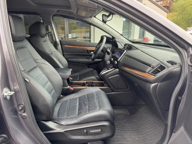 Used 2020 Honda CR-V Touring image 18