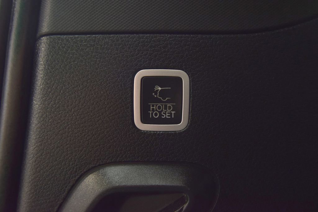 Used 2022 Jeep Wagoneer Series II image 40