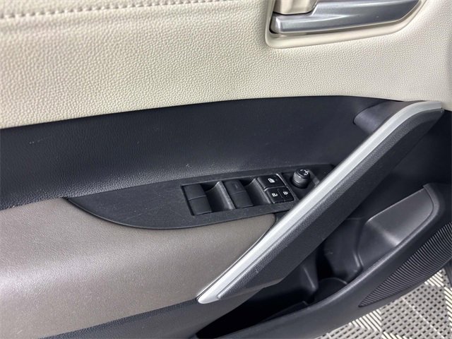 Used 2024 Toyota Corolla Cross XLE image 17