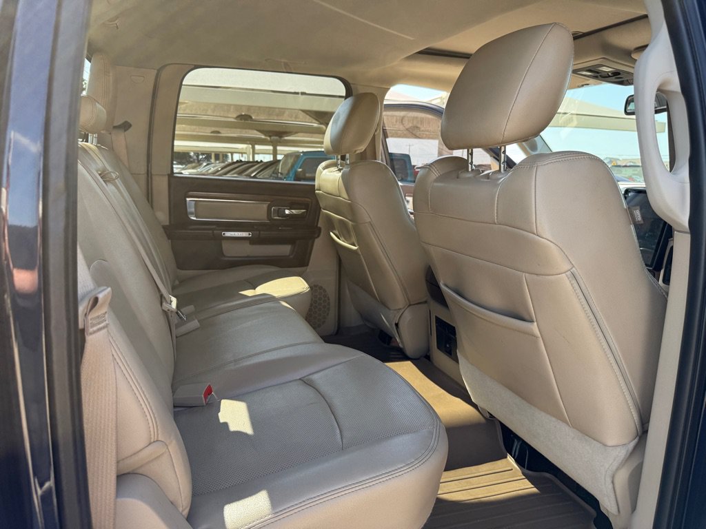 Used 2014 RAM 2500 Laramie RWD image 17