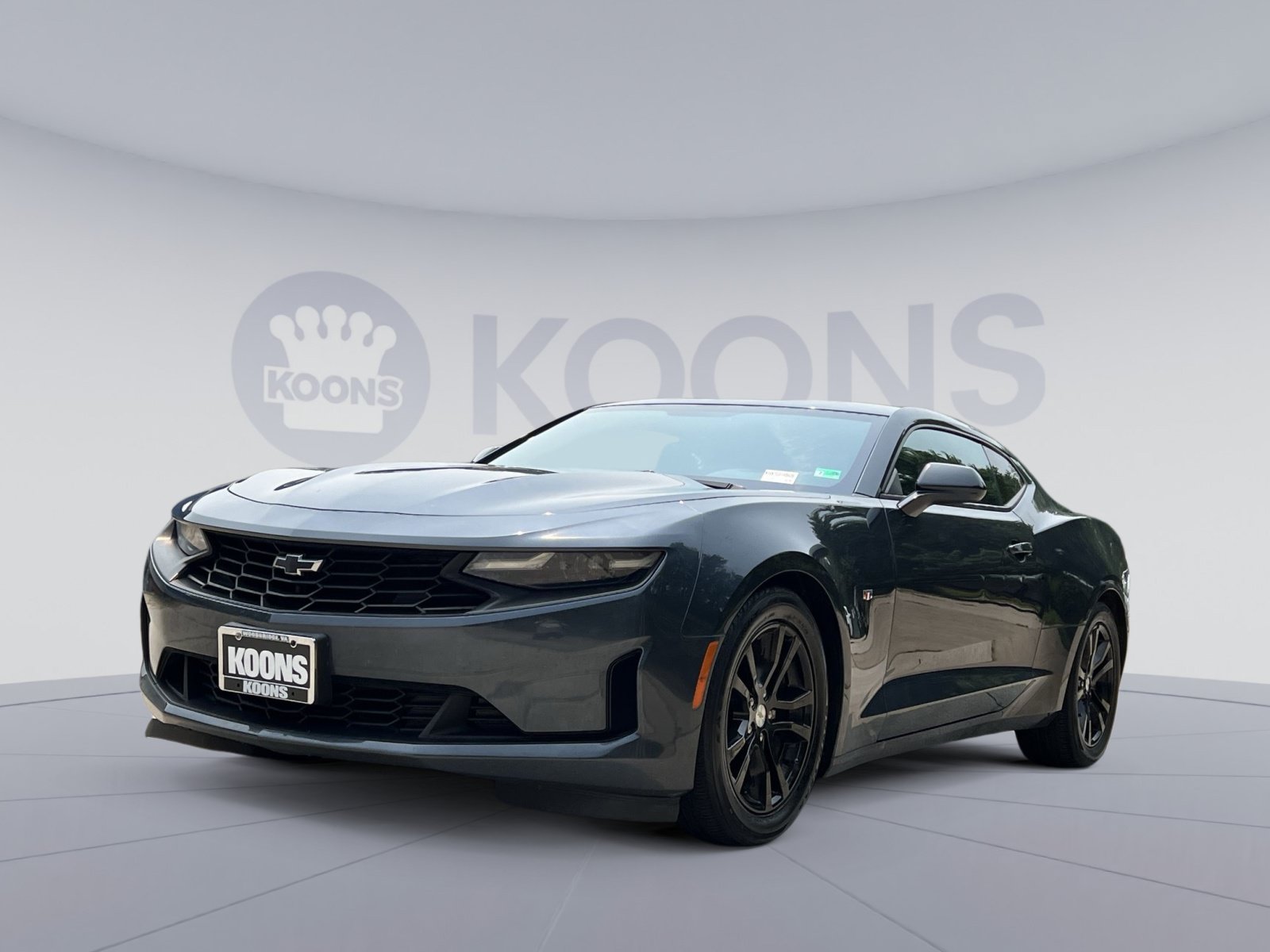 Used 2020 Chevrolet Camaro LS RWD image 1