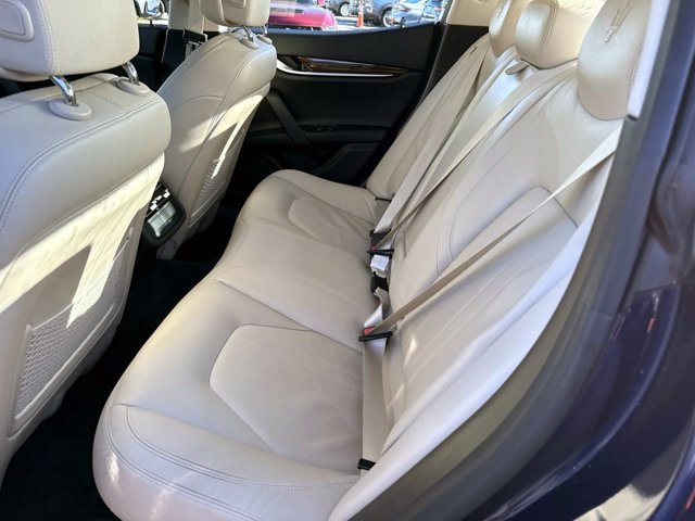 Used 2019 Maserati Ghibli RWD image 12
