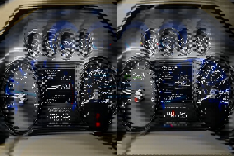 Used 2015 Ford F250 King Ranch w/ FX4 Off-Road Package image 23