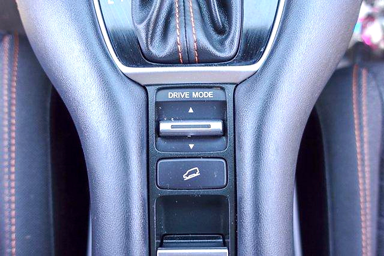 Used 2025 Honda HR-V Sport image 18