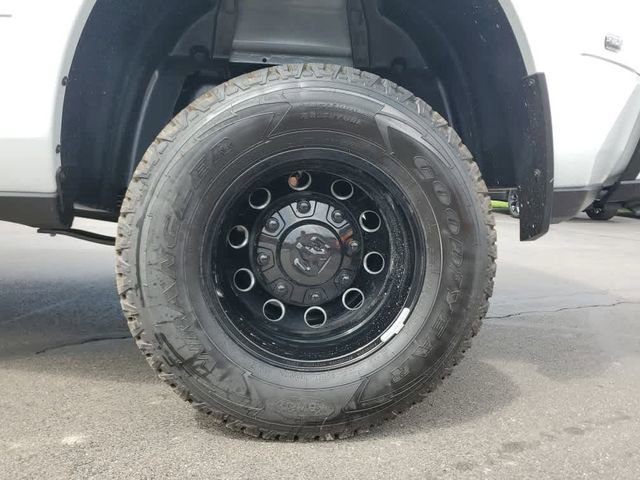 New 2026 RAM 3500 Big Horn AWD/4WD image 9
