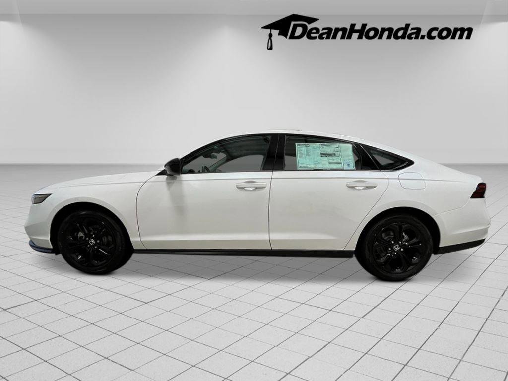 New 2025 Honda Accord SE image 2