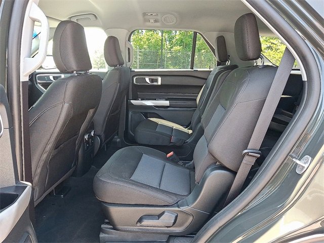 Used 2022 Ford Explorer XLT image 14