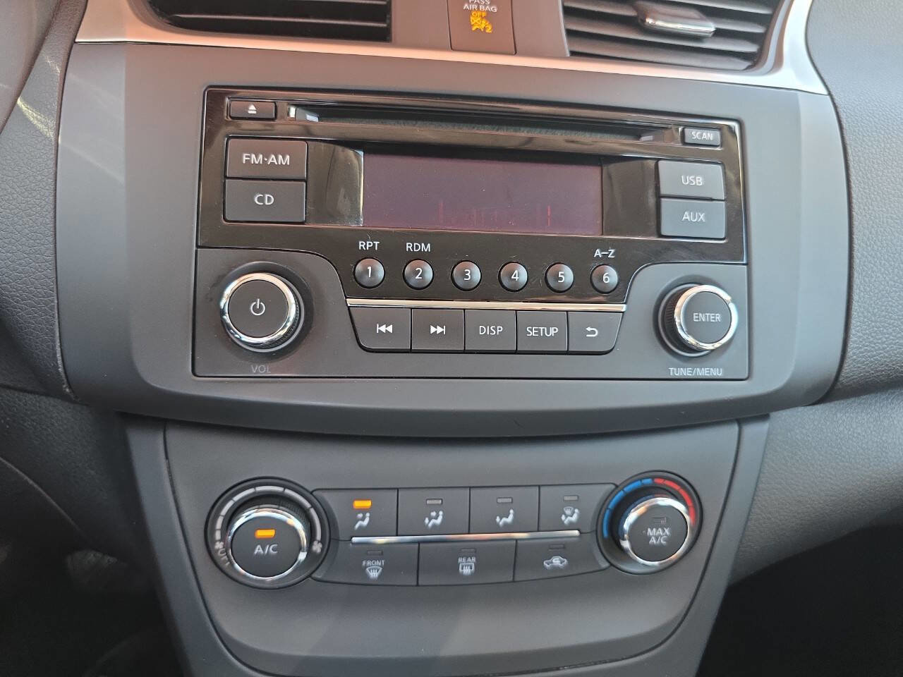 Used 2017 Nissan Sentra S w/ S Style Package image 15