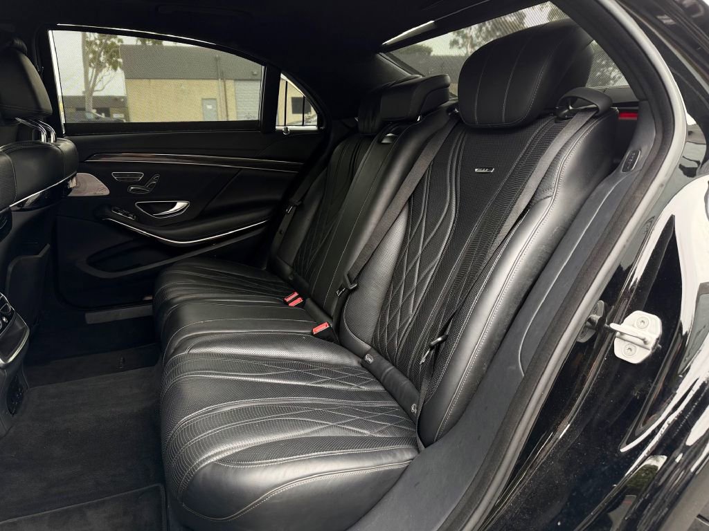 Used 2015 Mercedes-Benz S 63 AMG 4MATIC Sedan image 16