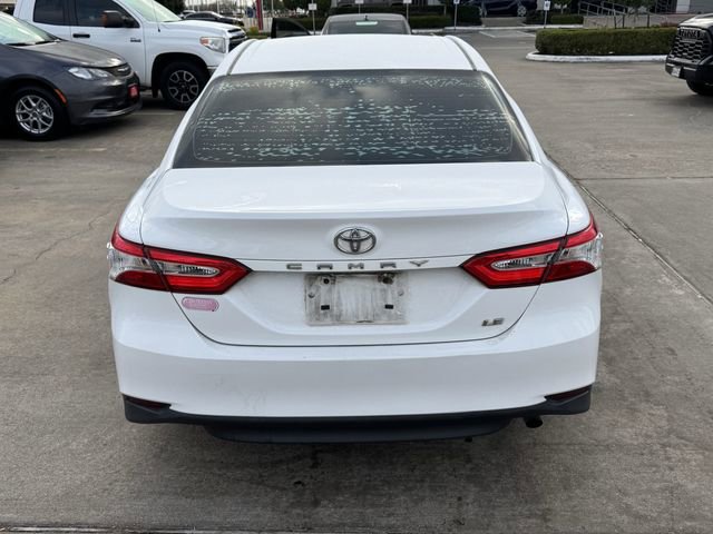Used 2018 Toyota Camry LE image 6