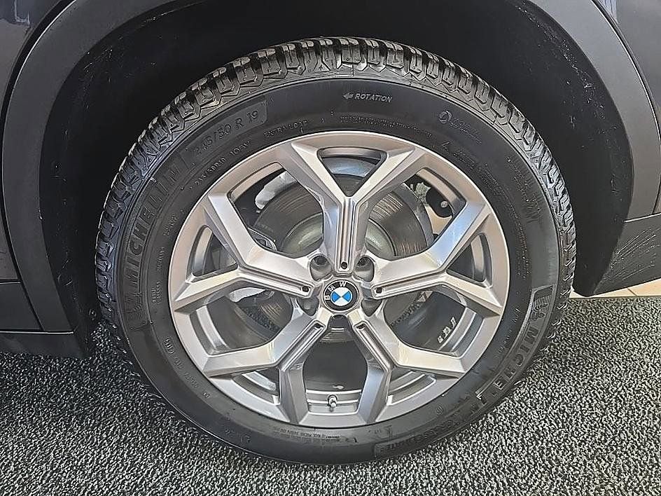 Used 2022 BMW X3 xDrive30i w/ Convenience Package image 41