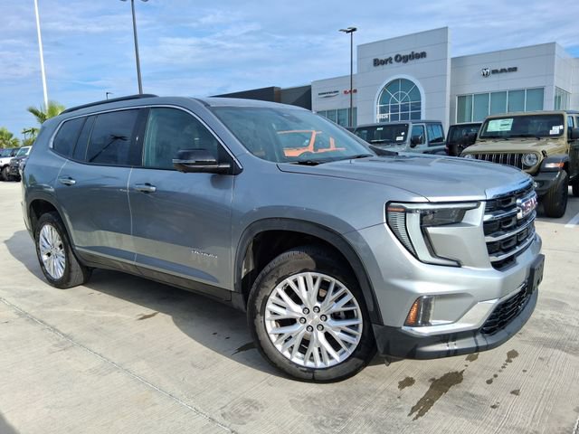 Used 2026 GMC Acadia Elevation w/ Elevation Premium Package