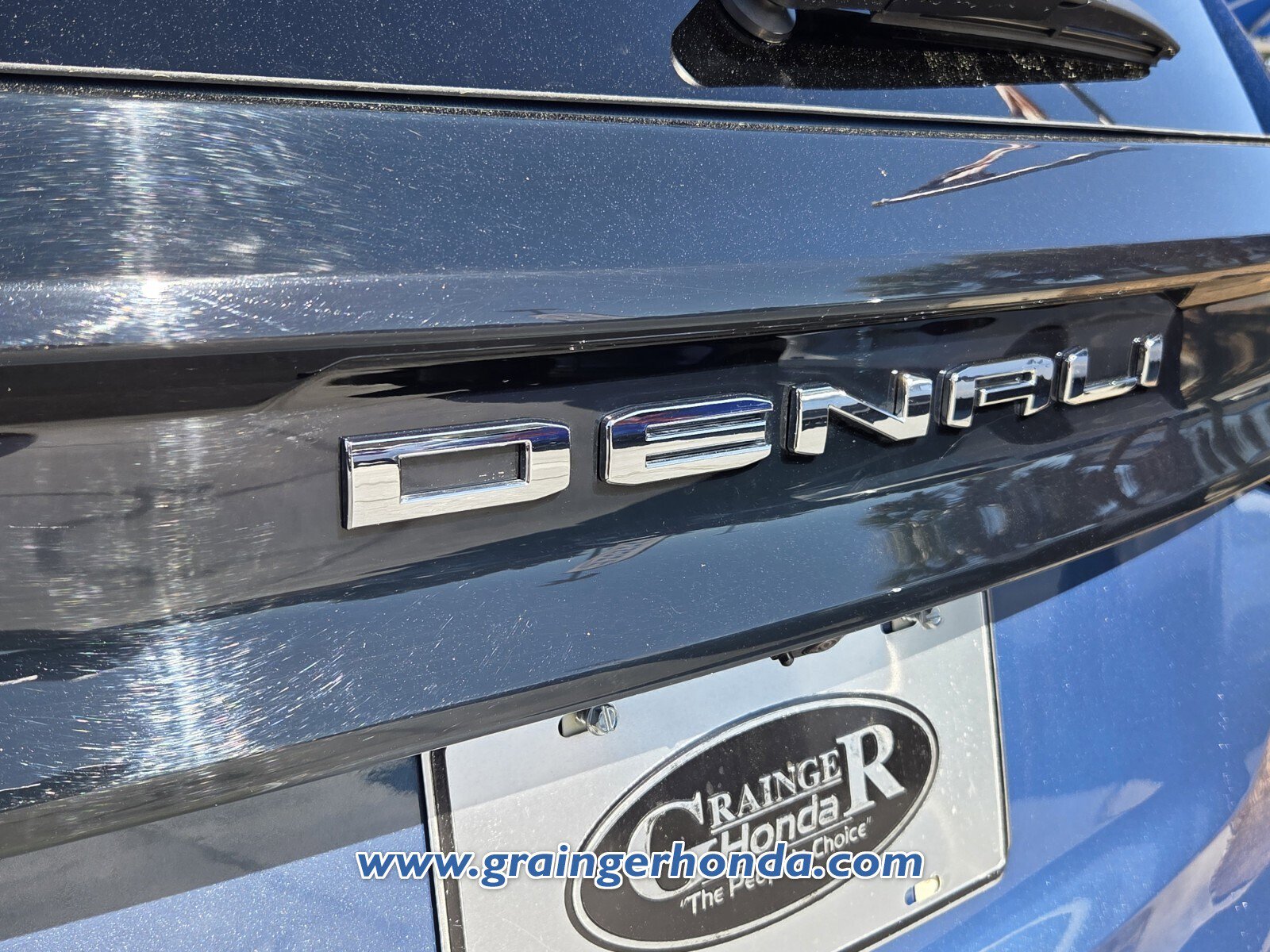 Used 2024 GMC Acadia Denali w/ Super Cruise Package image 14