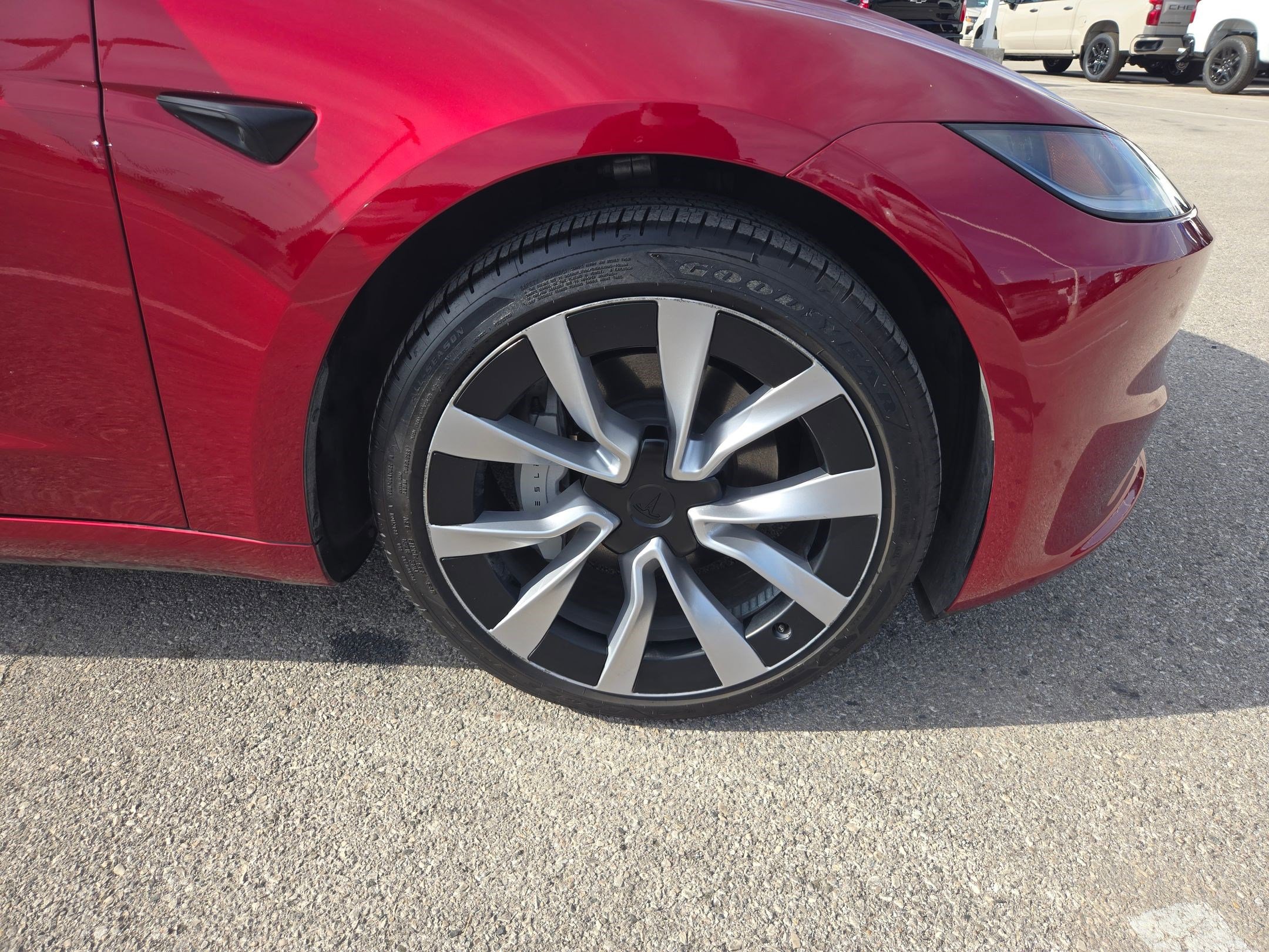 Used 2025 Tesla Model 3 Long Range AWD/4WD image 27