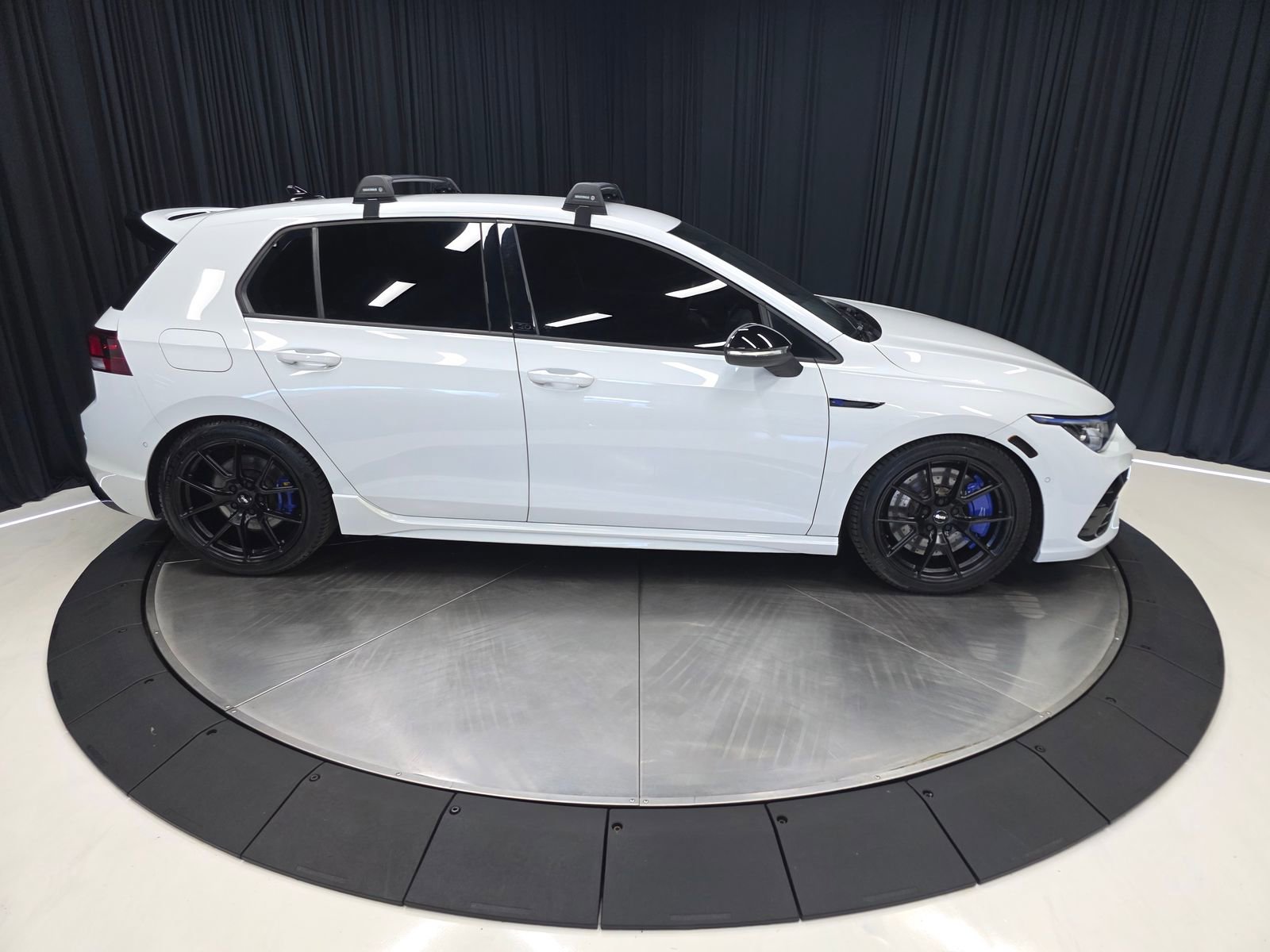 Used 2023 Volkswagen Golf 20th Anniversary Edition image 13