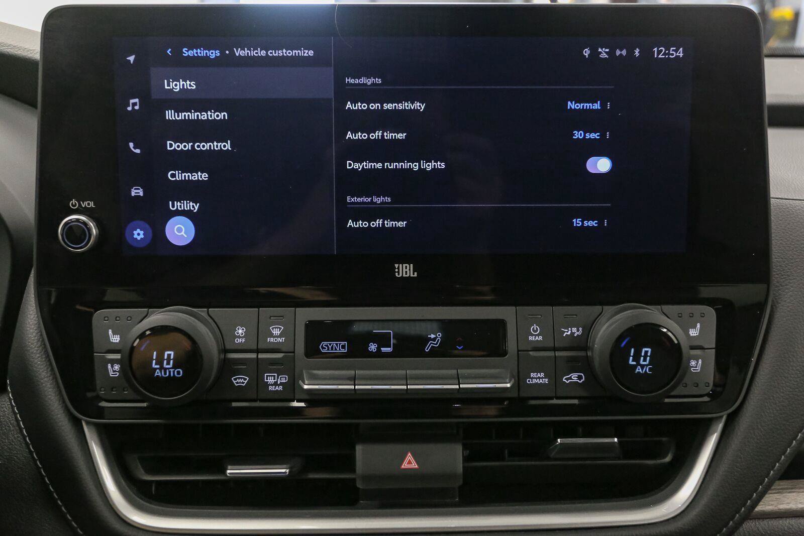 Certified 2024 Toyota Grand Highlander AWD image 32