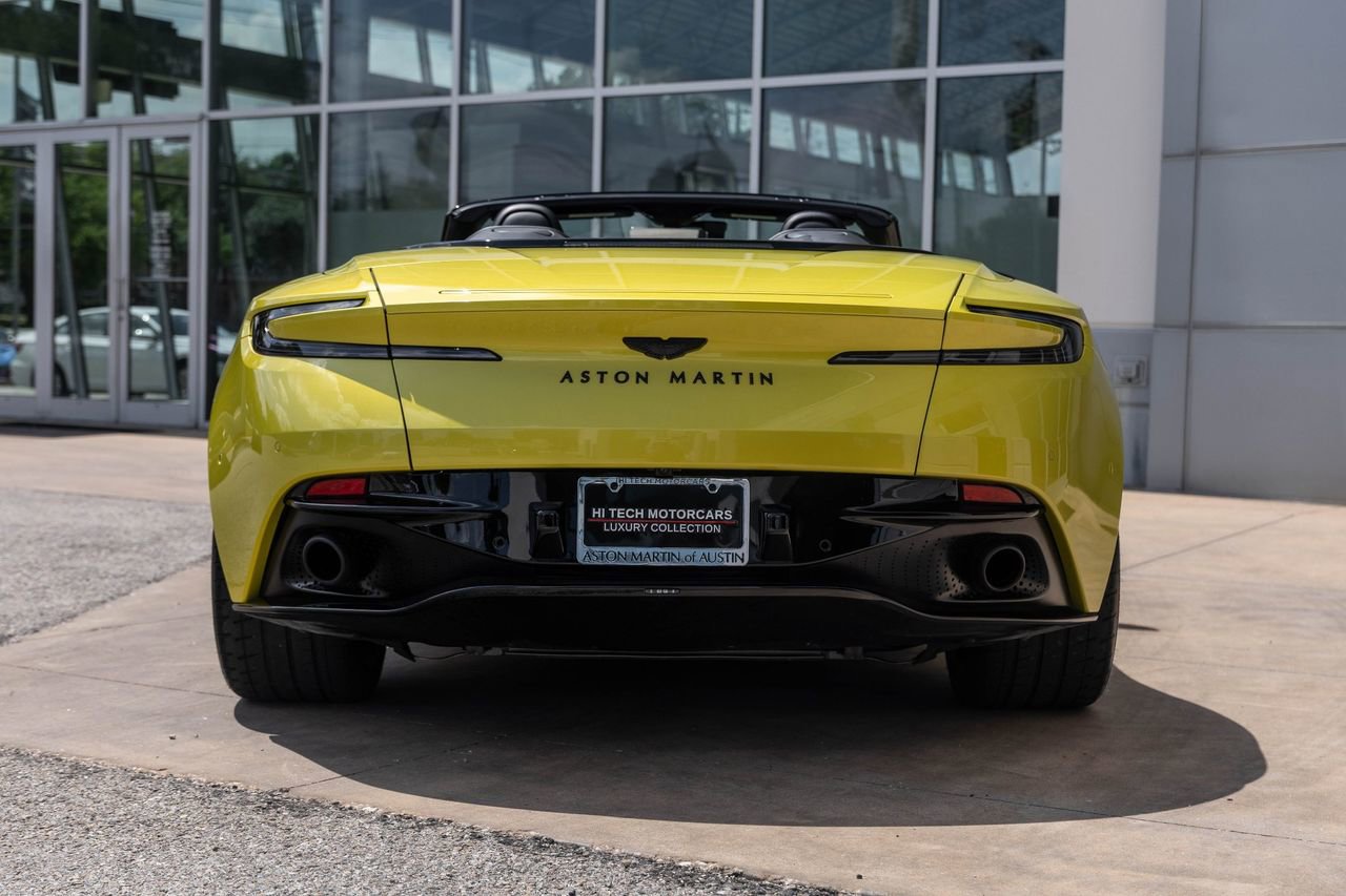 Used 2022 Aston Martin DB11 Volante RWD image 15