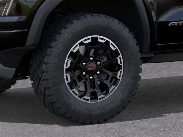 New 2026 GMC Canyon AT4 w/ Technology Plus Package AWD/4WD image 9