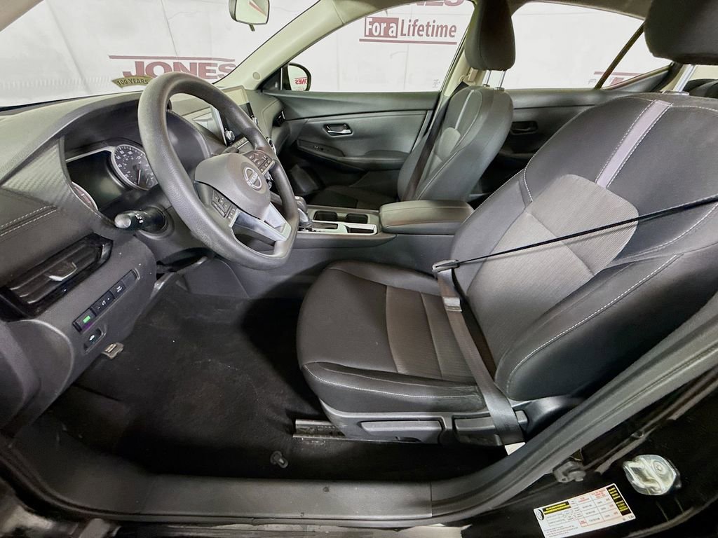 Certified 2024 Nissan Sentra SV image 24