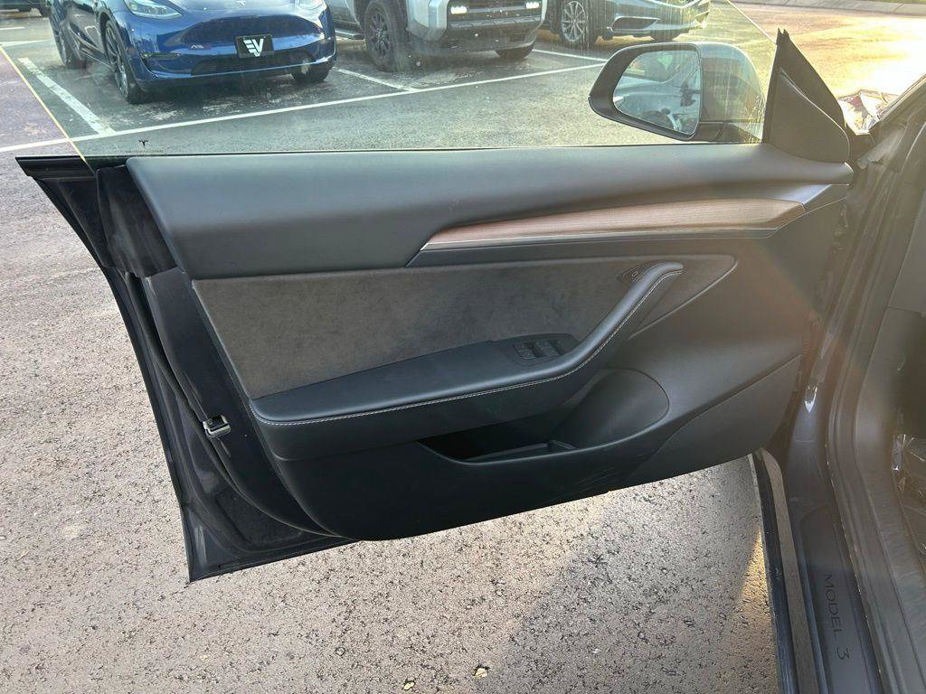 Used 2023 Tesla Model 3 Long Range image 15
