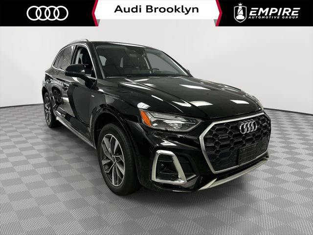 Used 2023 Audi Q5 2.0T Premium Plus w/ Premium Plus Package AWD/4WD image 1