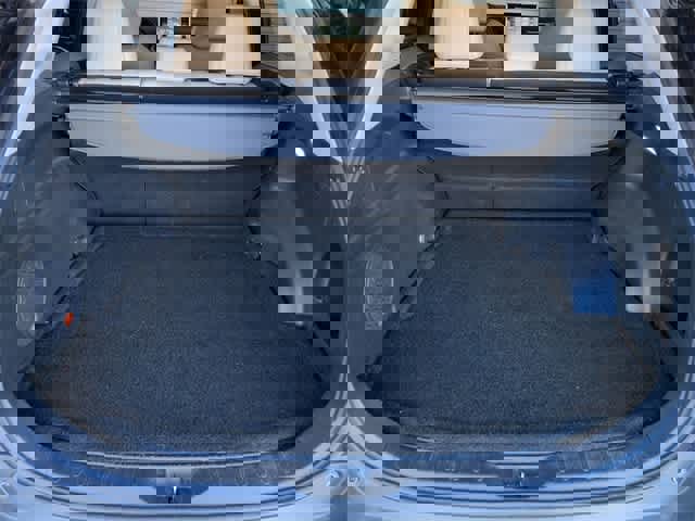 Used 2021 Toyota RAV4 XLE Premium image 35