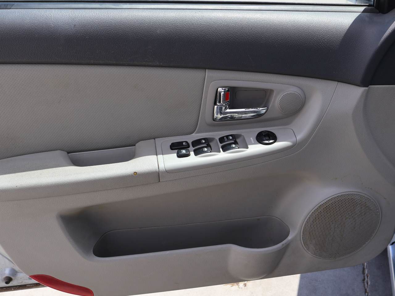 Used 2008 Kia Spectra EX FWD image 7