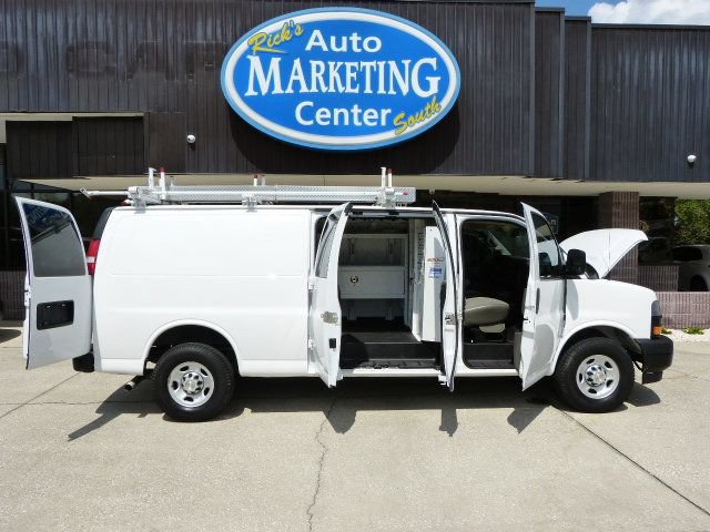 Used 2021 Chevrolet Express 2500 Extended w/ Driver Convenience Package RWD image 22