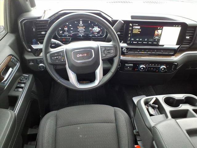 Used 2024 GMC Sierra 1500 Elevation image 11