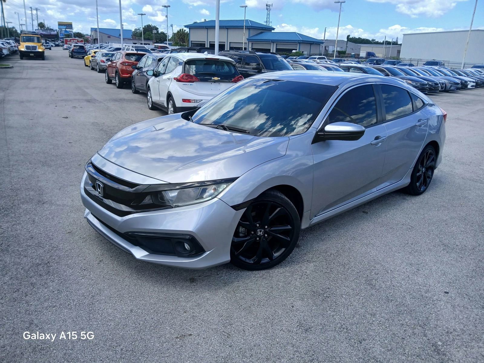 Used 2021 Honda Civic Sport image 2