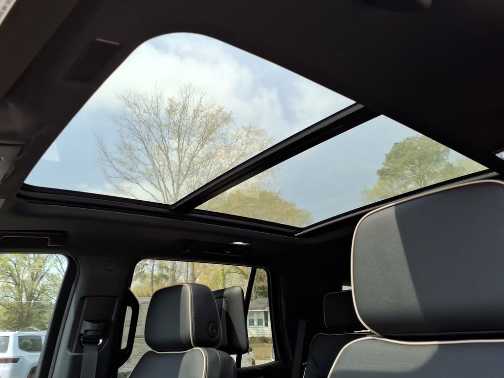 New 2026 Chevrolet Tahoe Premier image 17