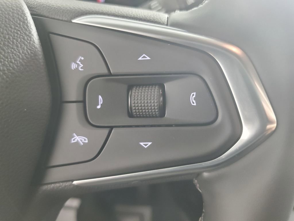 New 2026 Chevrolet Trax ACTIV w/ Driver Confidence Package FWD image 18