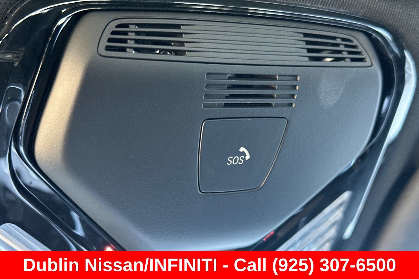 Used 2025 BMW 330i xDrive Sedan AWD/4WD image 23